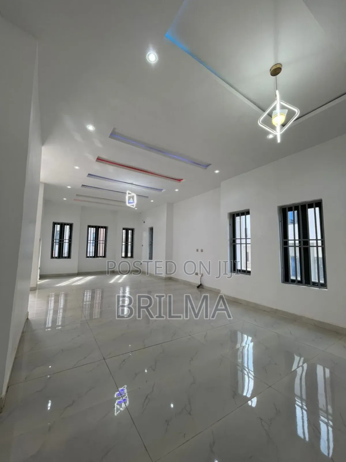 4 Bdrm Fully Detached Duplex In Guzape For Sale!