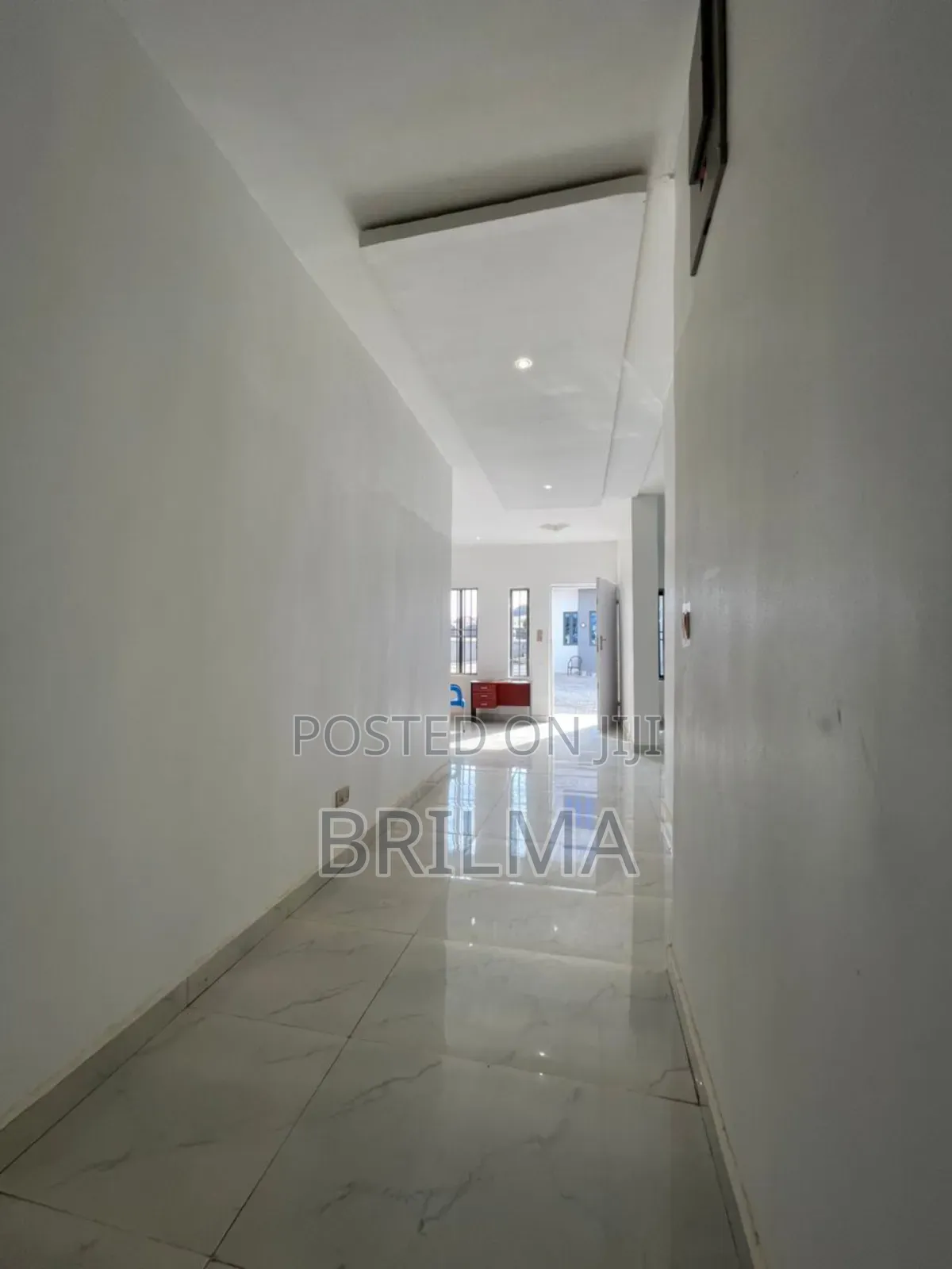 4 Bdrm Fully Detached Duplex In Guzape For Sale!