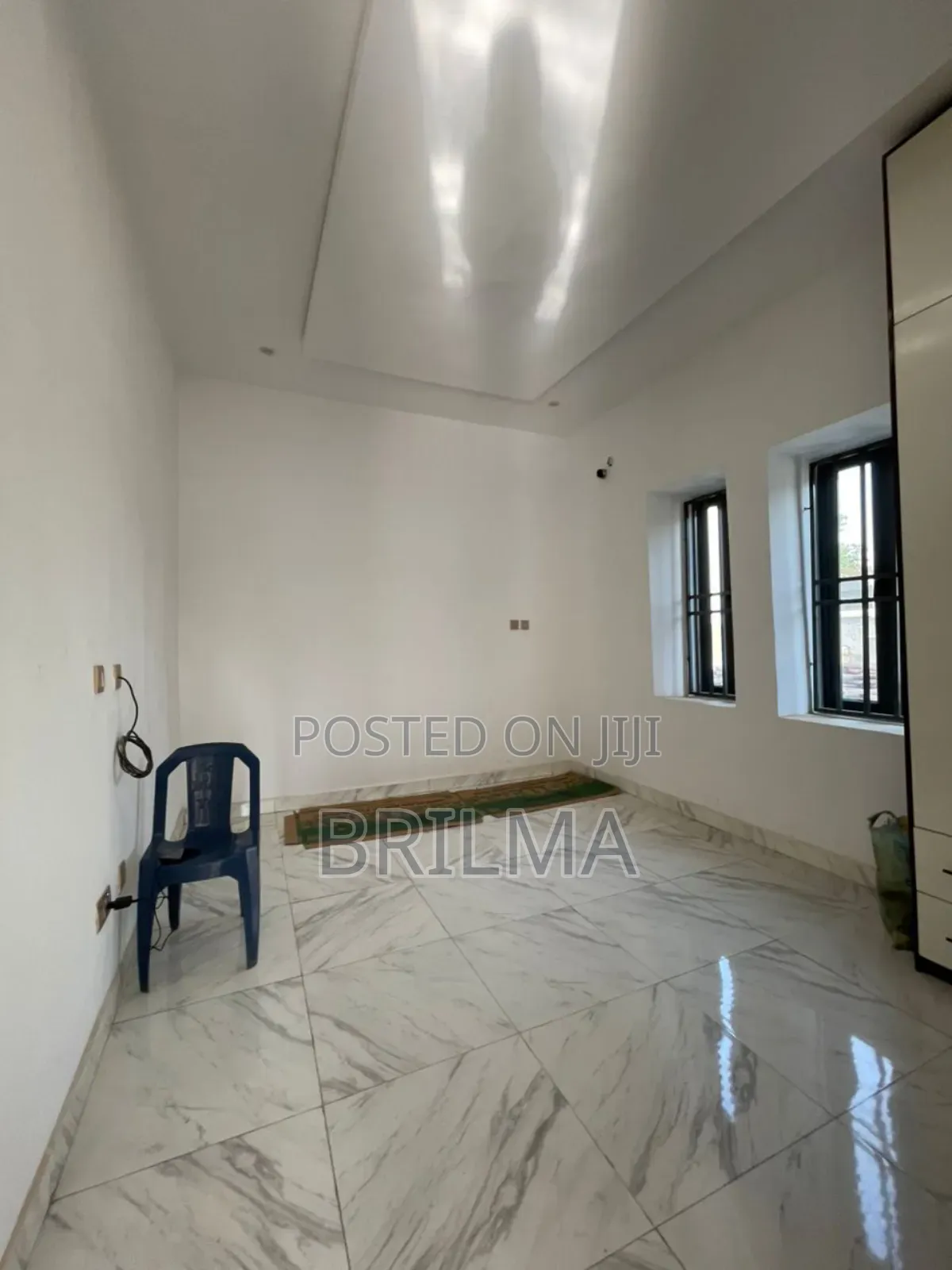 4 Bdrm Fully Detached Duplex In Guzape For Sale!