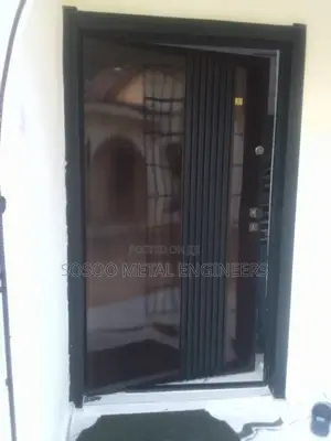 Bullet Proof, Fingerprint Doors