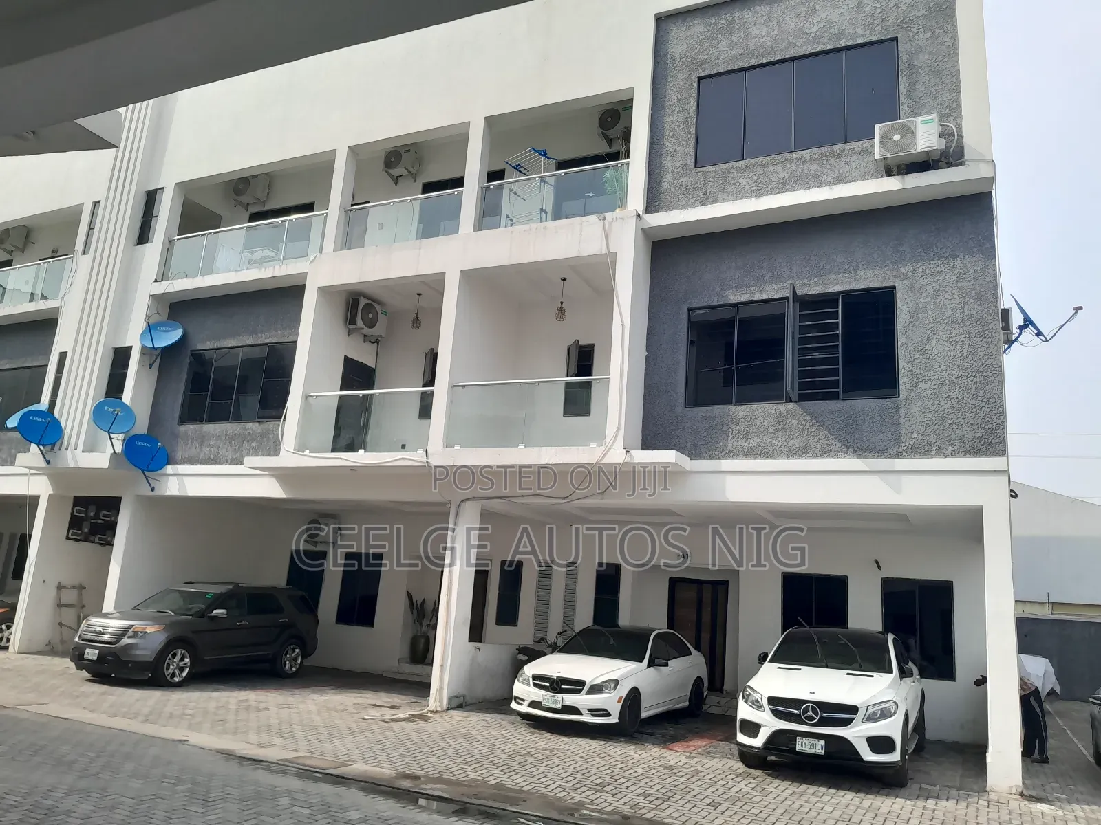 3 Bed Apartment