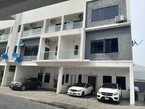 3 Bed Apartment