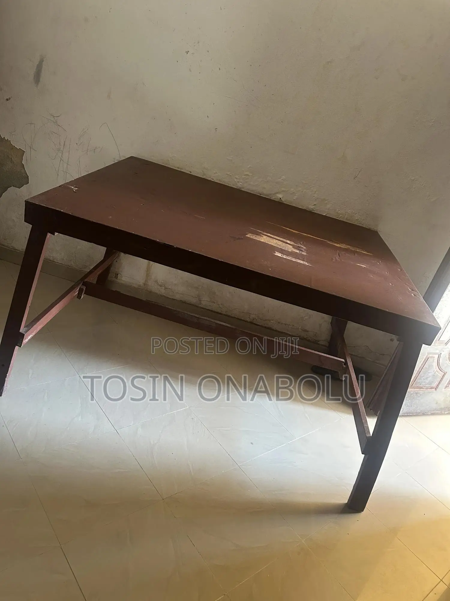 Fabric Cutting Table