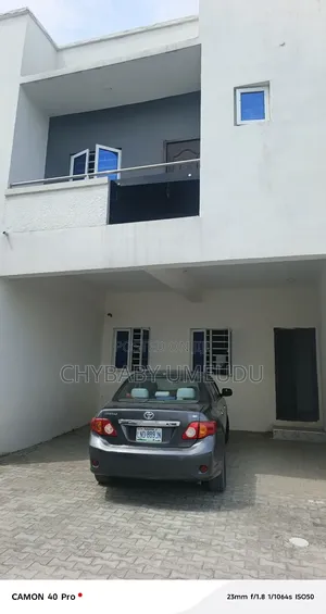 4bdrm Townhouse / Terrace in Gra Abijon Estate for rent
