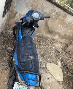 TVS Neo NX 2025 Blue