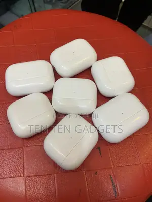 Air Pods 4