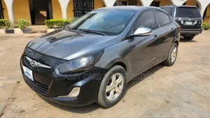 Hyundai Accent GS 4dr Hatchback (1.6L 4cyl 6A) 2014 Gray