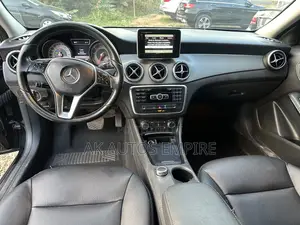 Mercedes-Benz GLA-Class 2016 Black