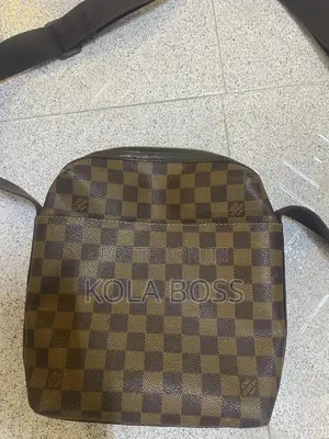 Louis Vuitton Beaubourg Bag Messenger
