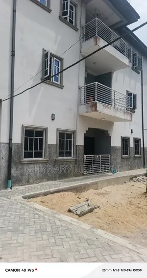 Mini Flat in Miracle Avenue for rent