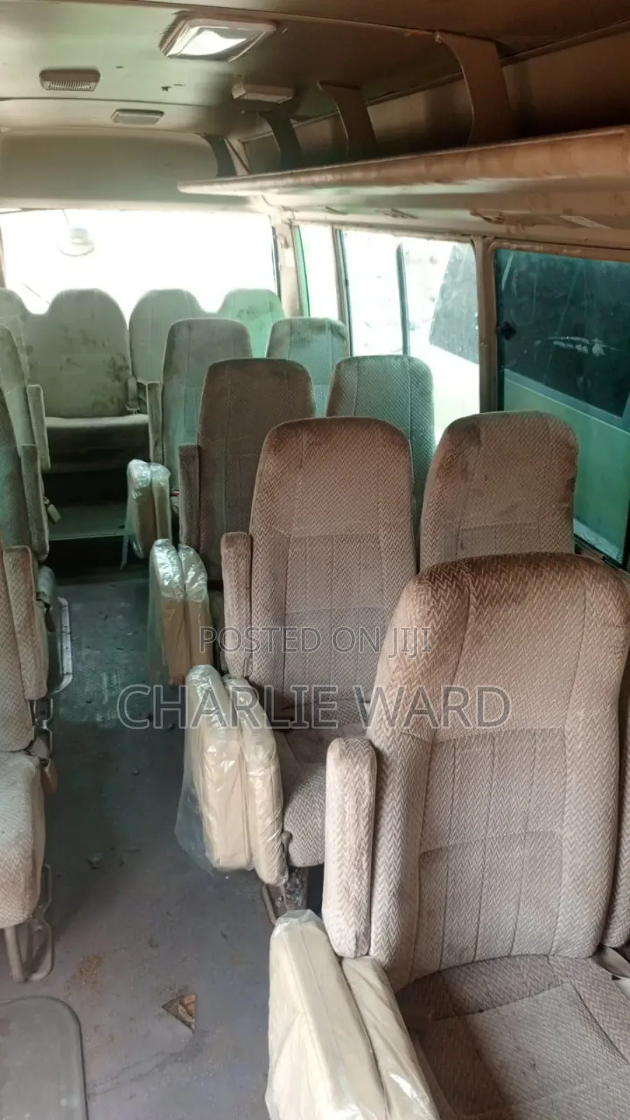 Toyota Coaster 2010 Gold