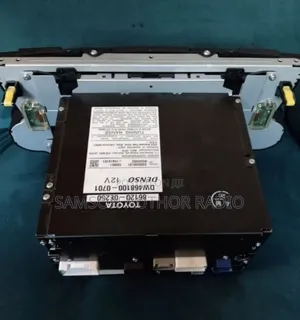 Factory Followcome Navigation Radio Toyota Highlander 2008 Model