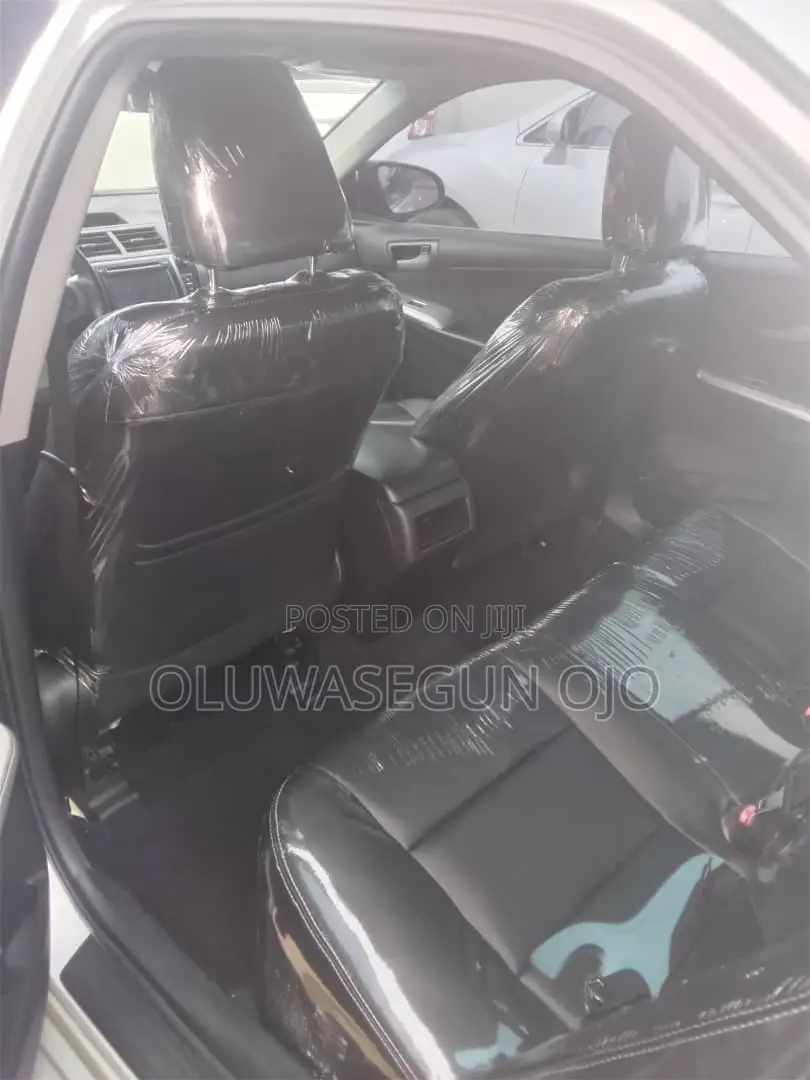 Toyota Camry 2014 Silver