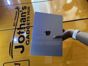Laptop Apple MacBook Air 2025 M4 13-inch 16GB Intel Core i5 SSD 256GB
