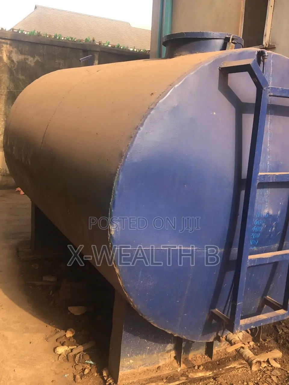 Iron Round Tank