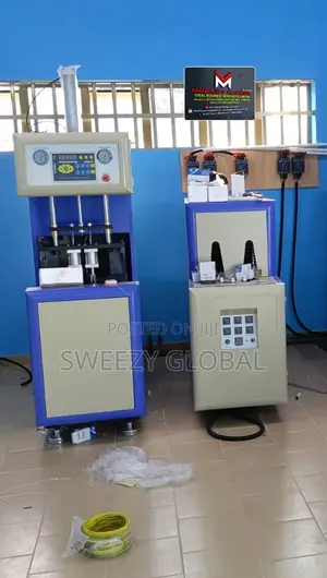 Pet Blower Machine