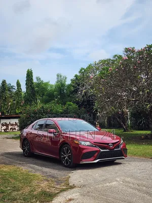 Toyota Camry SE FWD 2020 Red