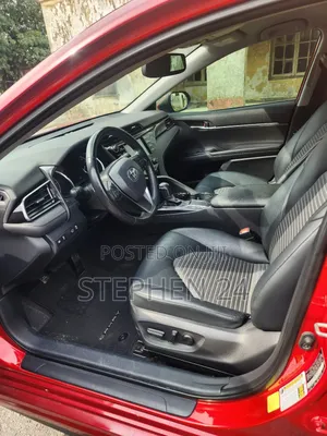 Toyota Camry SE FWD 2020 Red