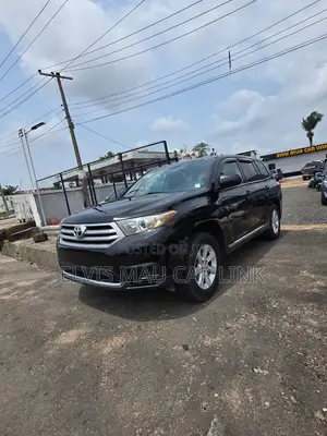 Toyota Highlander Limited 3.5L 2WD 2013 Black