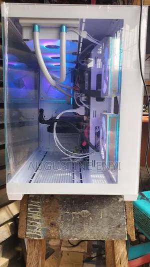 New Desktop Computer Asus ET2013IUTI 32GB Intel Core I9 SSD 1T