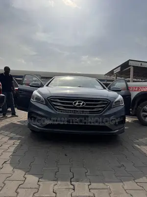 Hyundai Sonata Sport Sedan FWD (2.4L 4cyl 6A) 2016 Blue