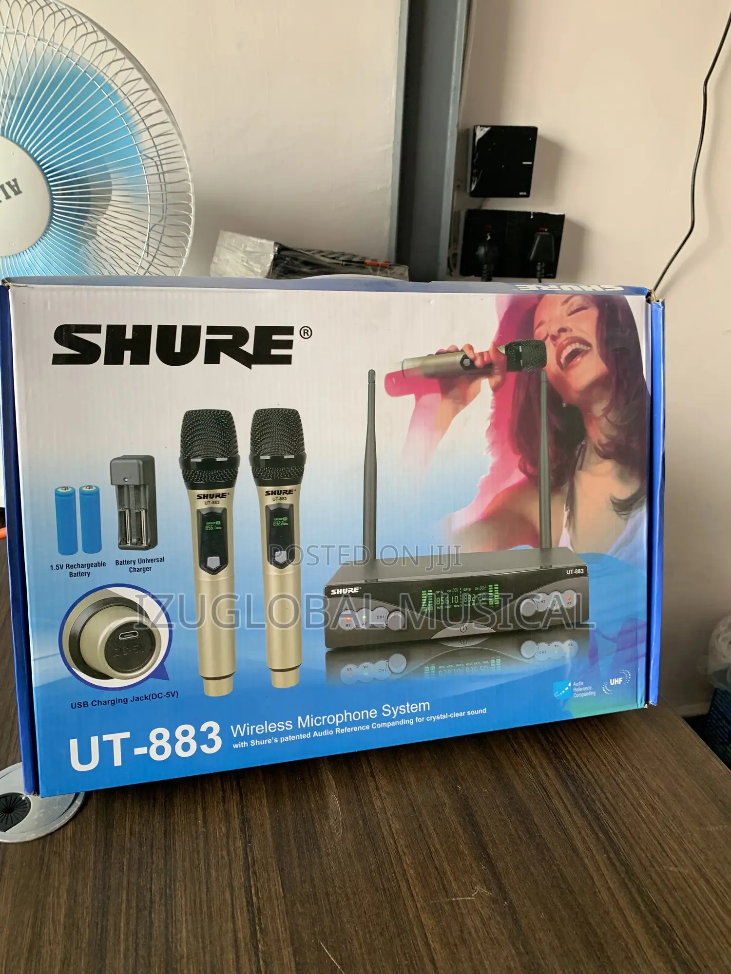 Shure Ut883 Rechargeable Wireless Microphone