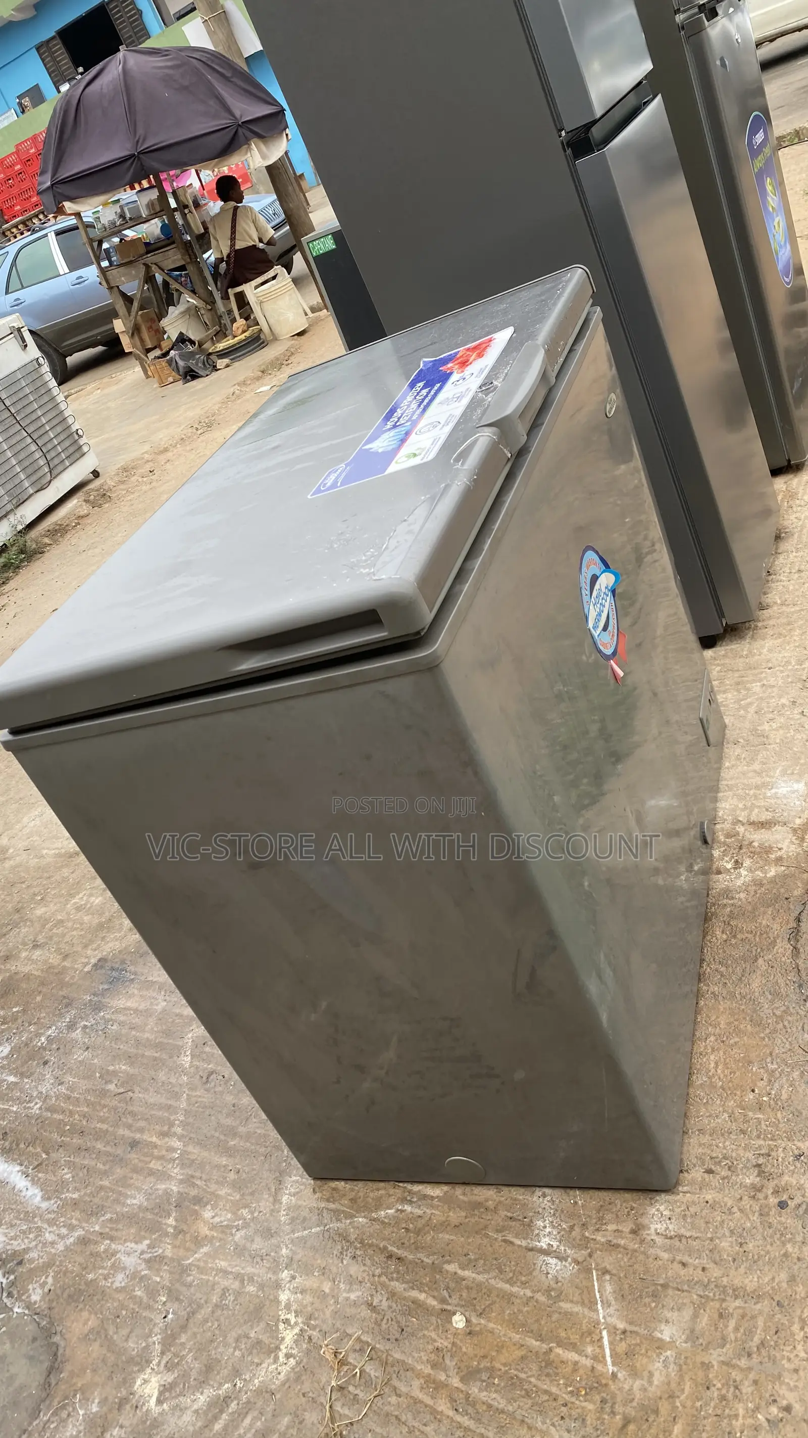 Thermocool Deep Frezeer 220l