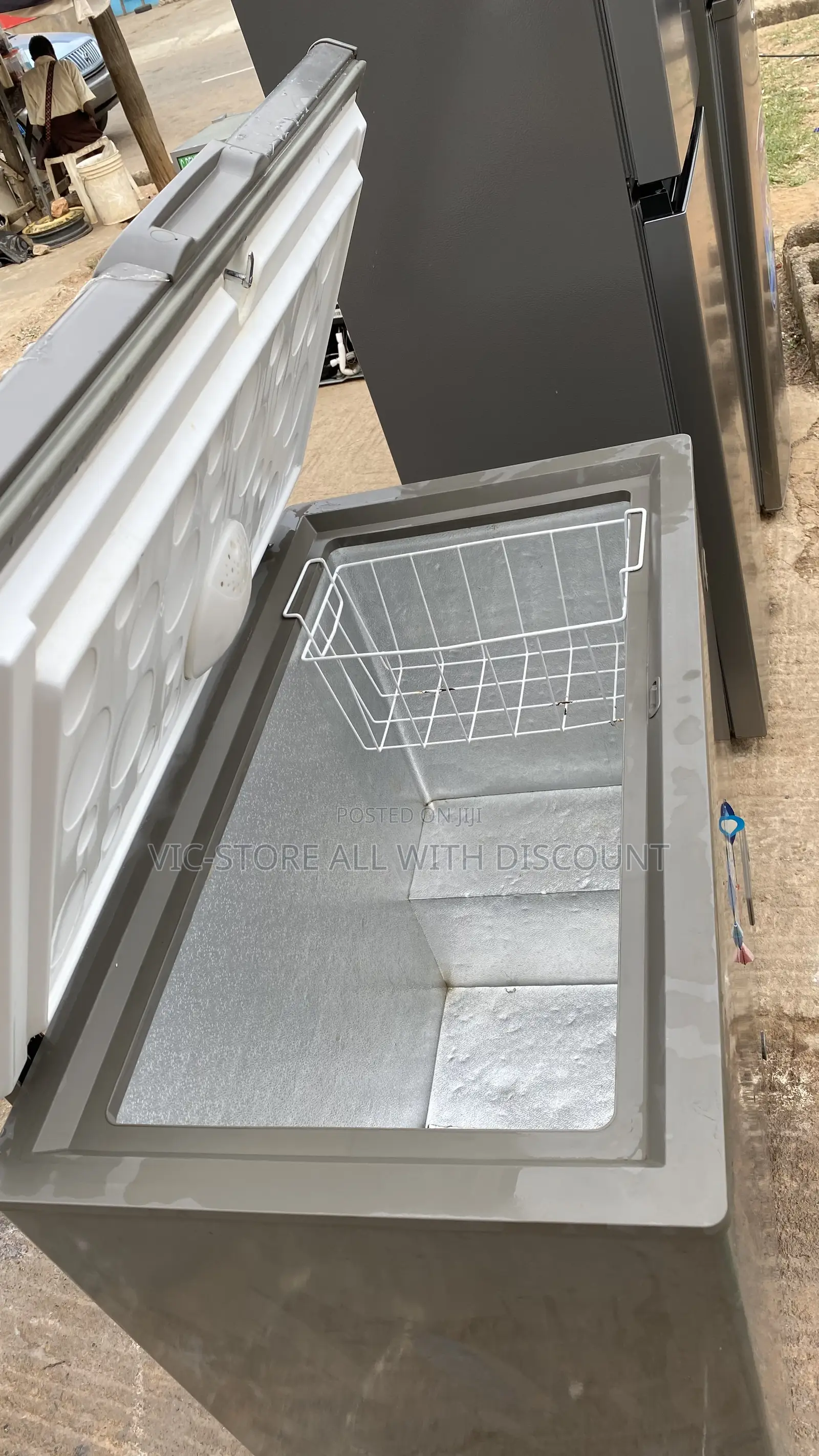 Thermocool Deep Frezeer 220l