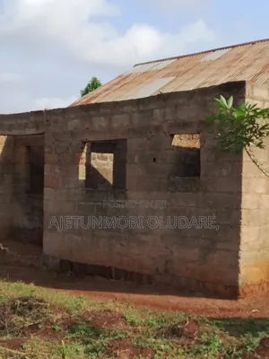 3bdrm Bungalow in Metropolitan School, Ado Ekiti for sale