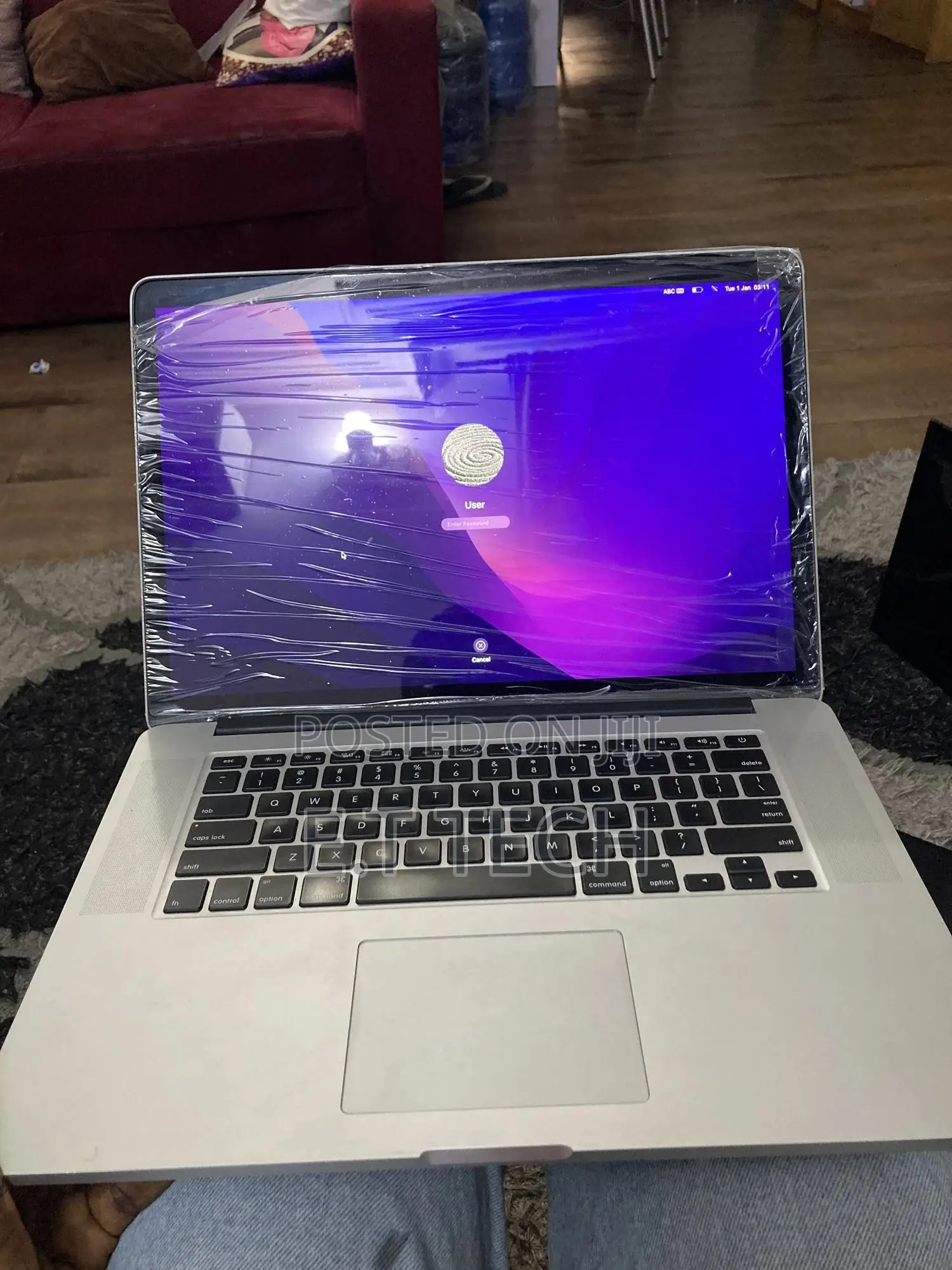 Laptop Apple MacBook Pro 2015 16GB Intel Core i7 SSD 256GB