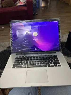 Laptop Apple MacBook Pro 2015 16GB Intel Core I7 SSD 256GB