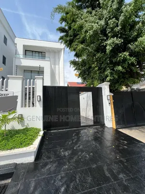 4bdrm Duplex in Lekki Phase 1 for sale