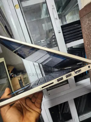 Laptop HP Pavilion X360 6GB Intel Core i3 SSD 128GB