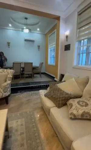 Furnished 5bdrm Duplex in Magodo Phase 2 Gra for rent