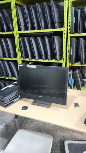 Dell Inspiron 27 All-in-One 4GB Intel Core I9 HDD 500GB