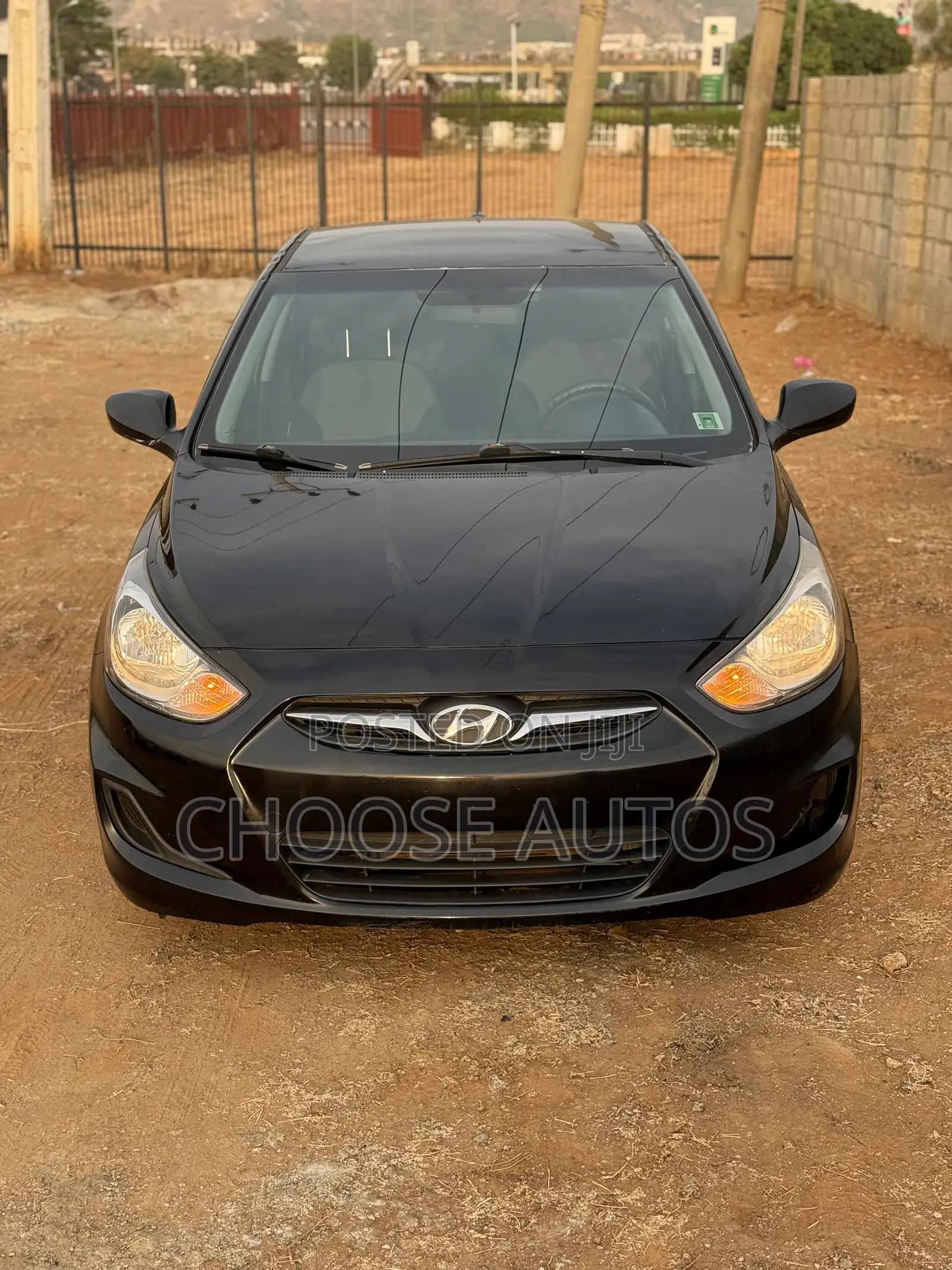 Hyundai Accent SE 2013 Black
