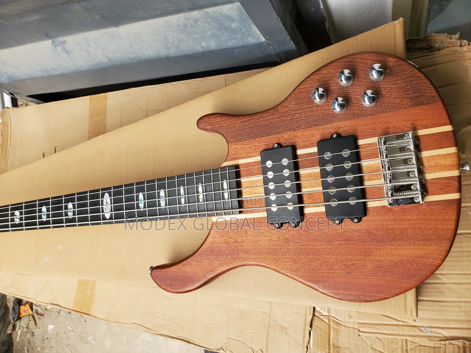 Bass Guitar 