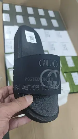 Carton Slides Men