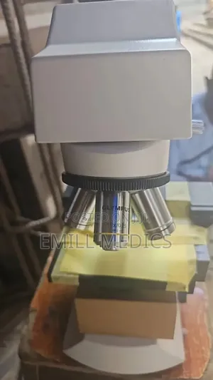 Microscope