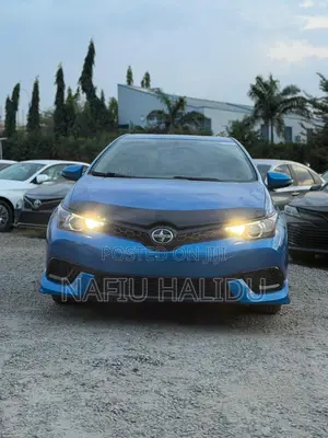 Scion iM Base 2016 Blue
