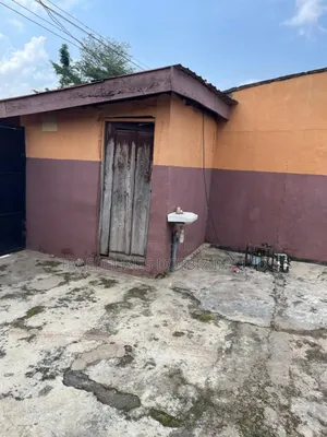 10bdrm Bungalow in Ikola, Abule Egba for sale