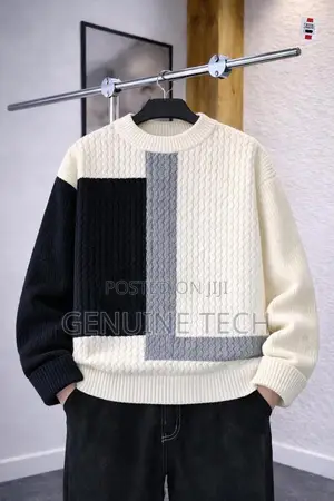 Cardigan/Sweatshirt