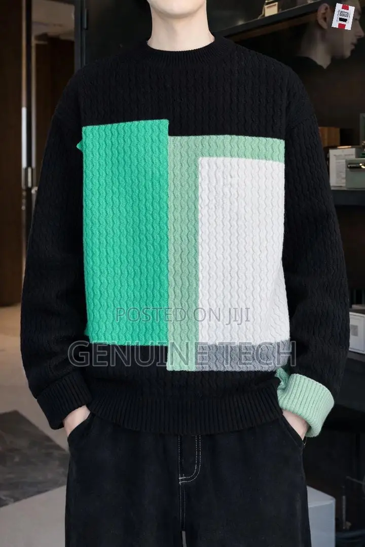 Cardigan/Sweatshirt