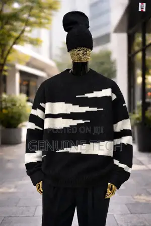 Sweatshirt/Cardigan