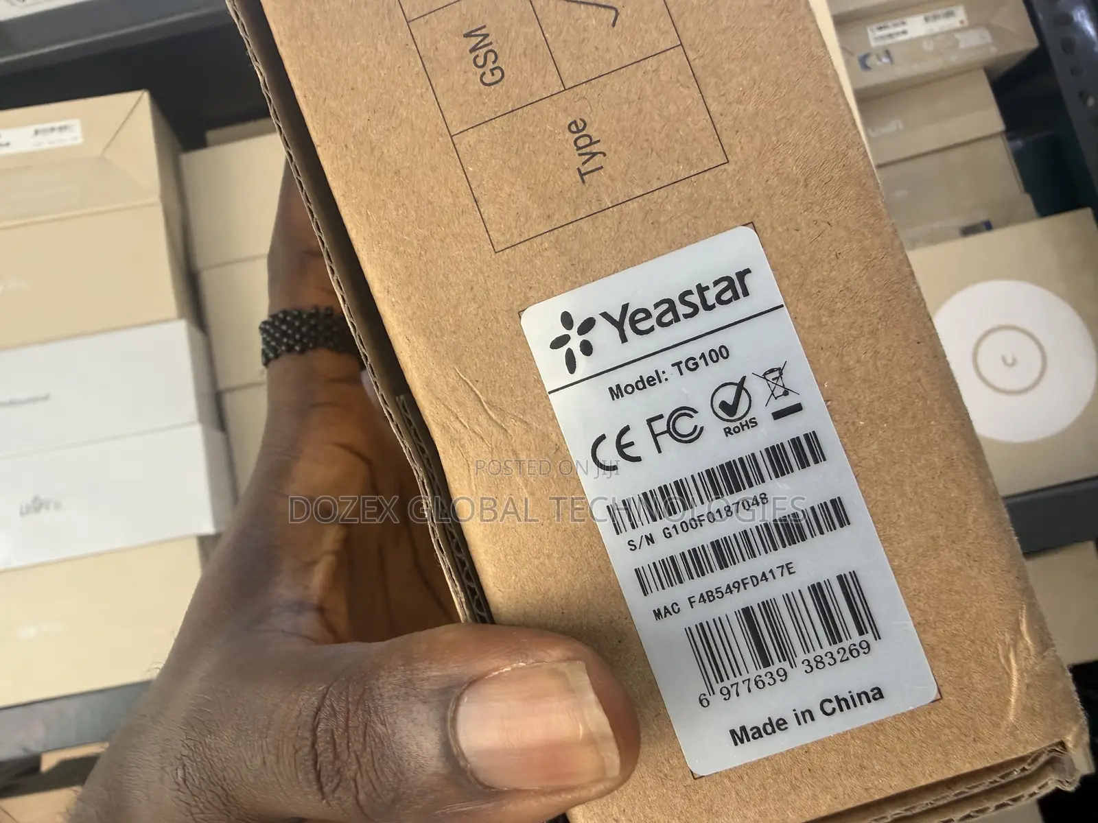 Yeaster Tg100 Gateway for Ip Phone ( for External Calls )