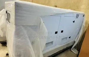 250kva Super Perkins Generator Soundproof