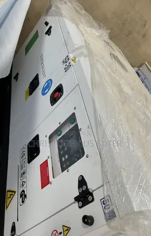 30kva Super Soundproof Perkins Generator