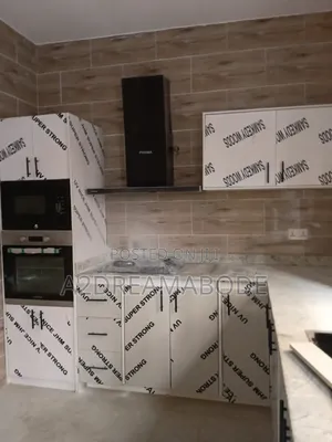 4bdrm Duplex in Magodo Phase 1 for rent