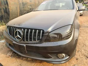 Mercedes-Benz C300 2009 Black