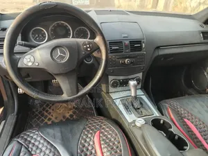Mercedes-Benz C300 2009 Black